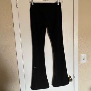 Black Splits59 Yoga Pants size S